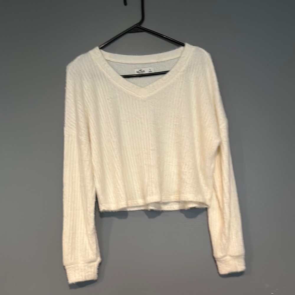 Hollister Cream Cropped Ribbed Sweatshirt - Picture 2 of 5